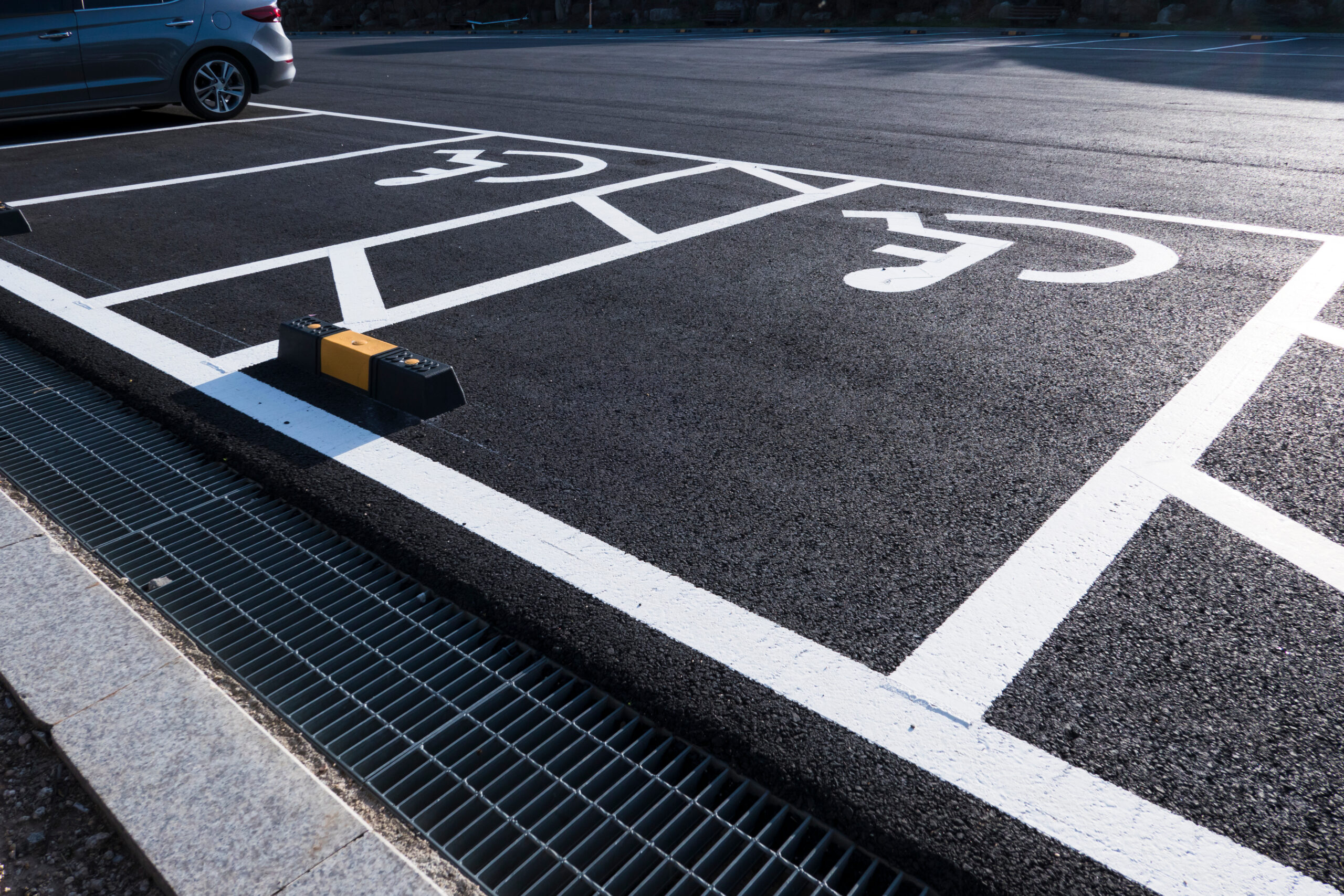 Cars,On,A,Parking